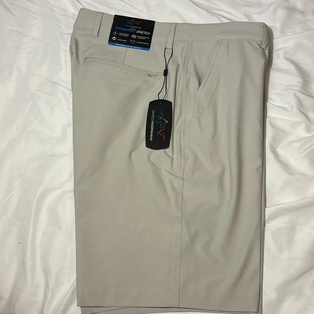 Greg Norman ML75 Microlux Stretch Short Sz 32 Sandstone